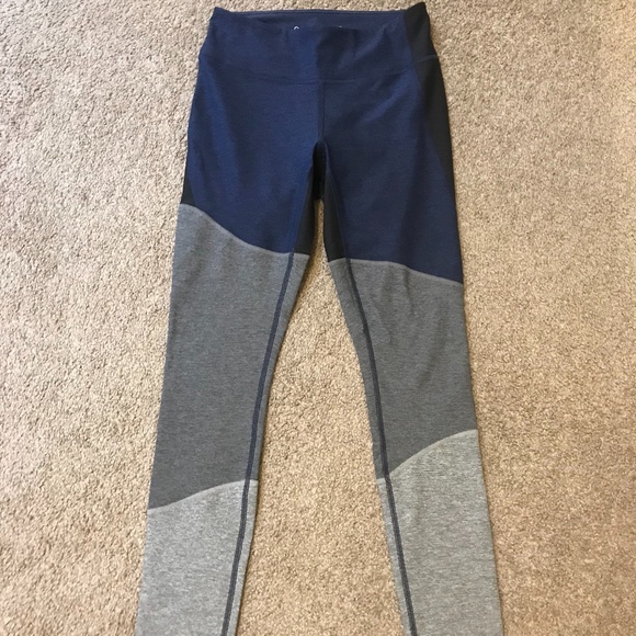 Outdoor Voices 7/8 Spring Leggings, Small - Picture 1 of 3